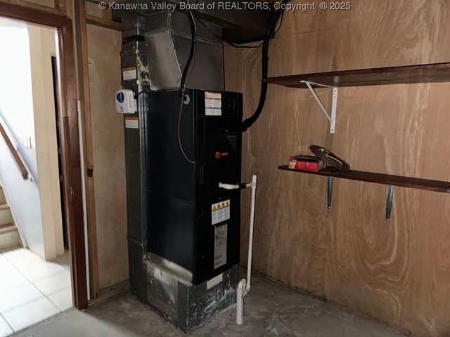 106 Pinehurst Drive, Tornado, WV 25202