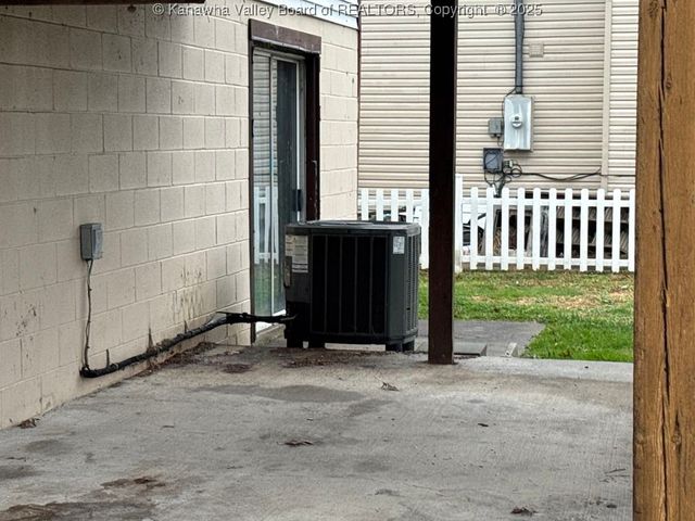 106 Pinehurst Drive, Tornado, WV 25202