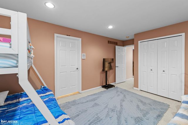 51077 Ace Drive, Macomb Twp, MI 48042