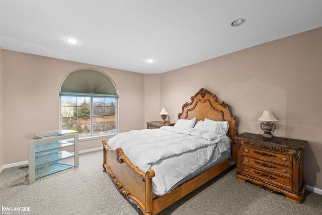 51077 Ace Drive, Macomb Twp, MI 48042