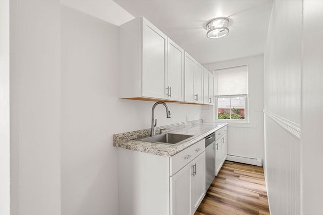 3 Marshall St, Haverhill, MA 01832