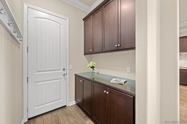 7114 Sitio Destino, Carlsbad, CA 92009