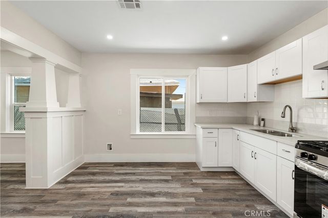 1015 Oregon, Bakersfield, CA 93305