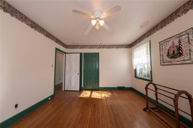 160 Maus Drive, North Huntingdon, PA 15642