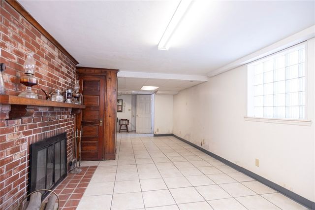 160 Maus Drive, North Huntingdon, PA 15642