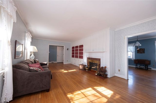 160 Maus Drive, North Huntingdon, PA 15642