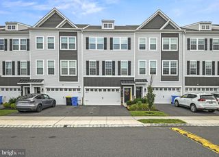 9 AUTUMN PARK BLVD, Medford, NJ 08055
