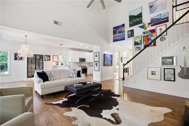 2672 Catawba Drive NW, Kennesaw, GA 30152