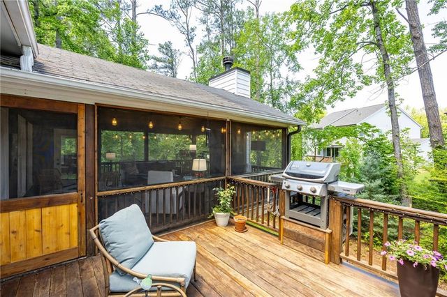 2672 Catawba Drive NW, Kennesaw, GA 30152