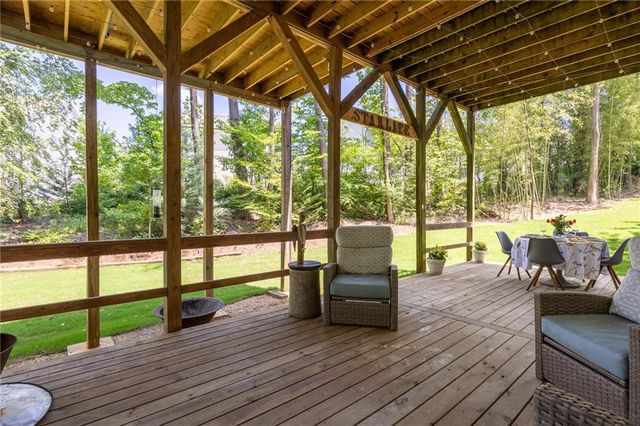 2672 Catawba Drive NW, Kennesaw, GA 30152