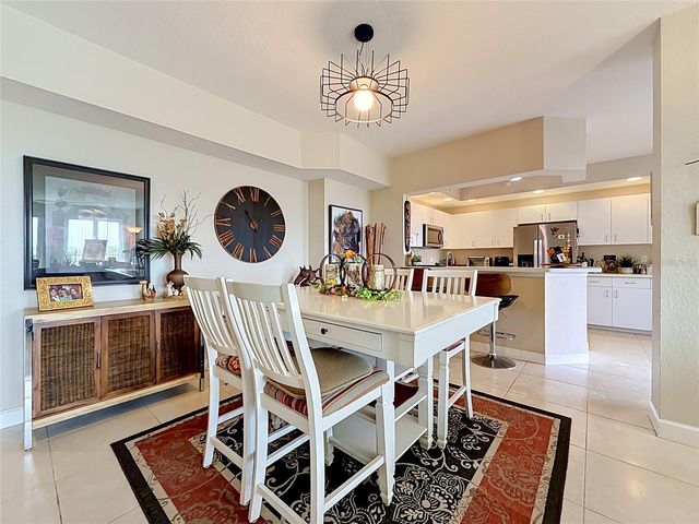 4801 OSPREY DRIVE S 103, St Petersburg, FL 33711