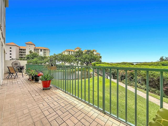 4801 OSPREY DRIVE S 103, St Petersburg, FL 33711