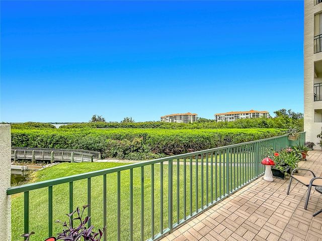 4801 OSPREY DRIVE S 103, St Petersburg, FL 33711