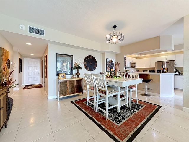 4801 OSPREY DRIVE S 103, St Petersburg, FL 33711