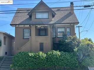 1701 MacArthur Blvd, Oakland, CA 94602