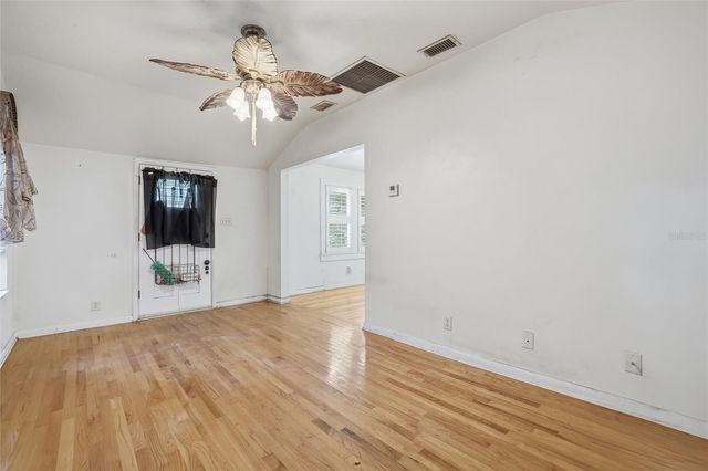 3201 W SAN JUAN STREET, Tampa, FL 33629