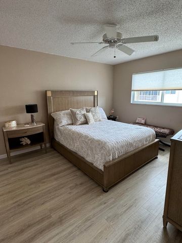 650 Snug Harbor Drive G407, Boynton Beach, FL 33435