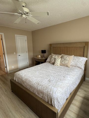 650 Snug Harbor Drive G407, Boynton Beach, FL 33435