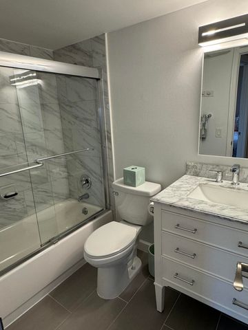 650 Snug Harbor Drive G407, Boynton Beach, FL 33435