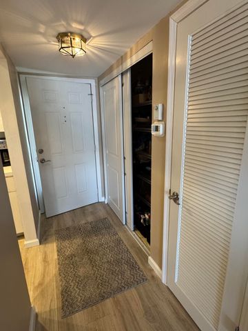 650 Snug Harbor Drive G407, Boynton Beach, FL 33435