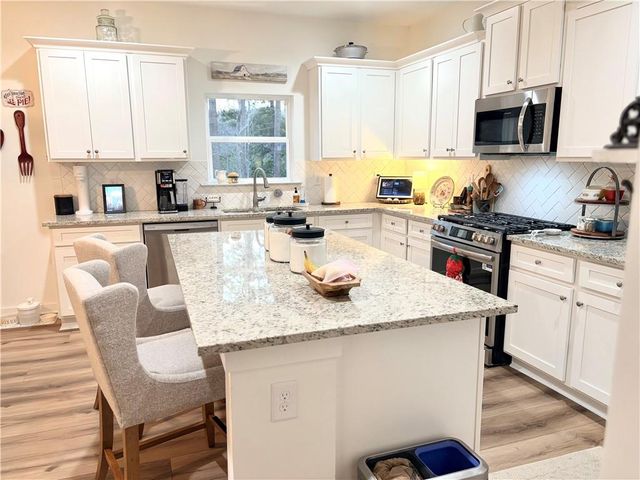 81 Boulder Drive, Toccoa, GA 30577