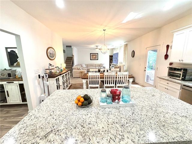 81 Boulder Drive, Toccoa, GA 30577