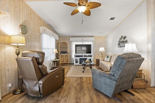 6617 WESTCHESTER DRIVE NE, Winter Haven, FL 33881