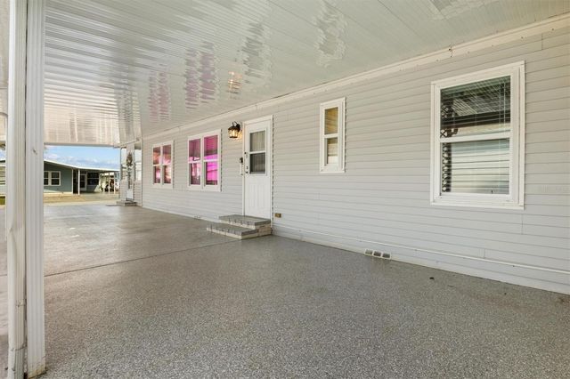 6617 WESTCHESTER DRIVE NE, Winter Haven, FL 33881