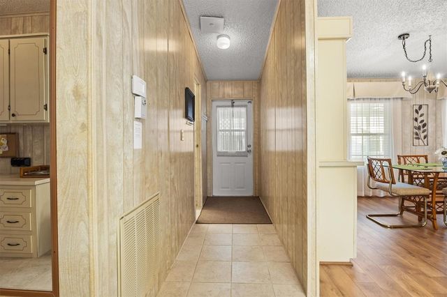 6617 WESTCHESTER DRIVE NE, Winter Haven, FL 33881