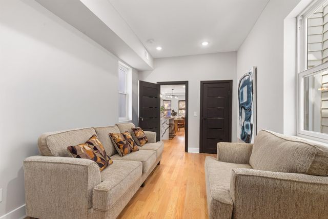 3459 KENNEDY BLVD, Jc, Heights, NJ 07307