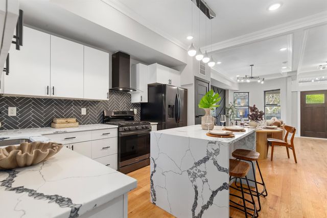 3459 KENNEDY BLVD, Jc, Heights, NJ 07307