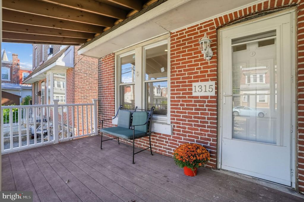 1315 E 9TH ST, CRUM LYNNE, PA 19022 — photo 5