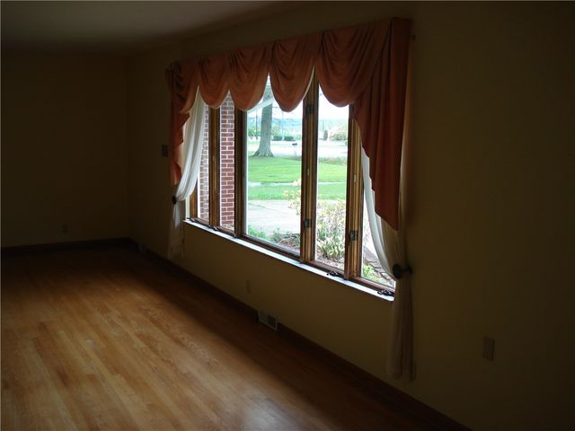 16 Winter Road, Union Twp, PA 16101