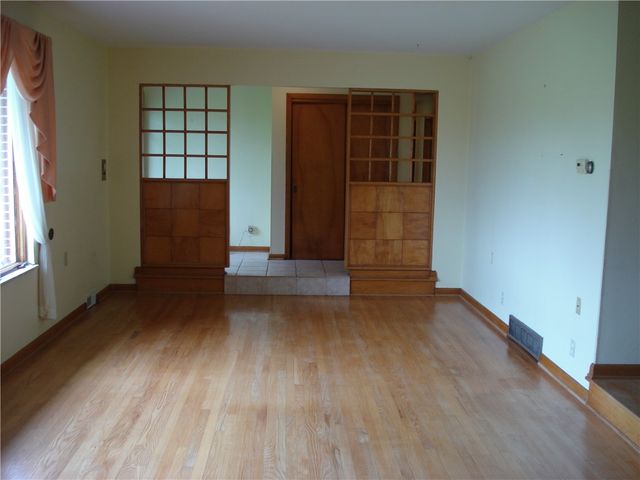 16 Winter Road, Union Twp, PA 16101
