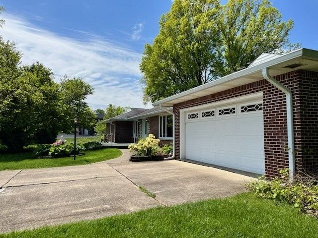 16 Winter Road, Union Twp, PA 16101
