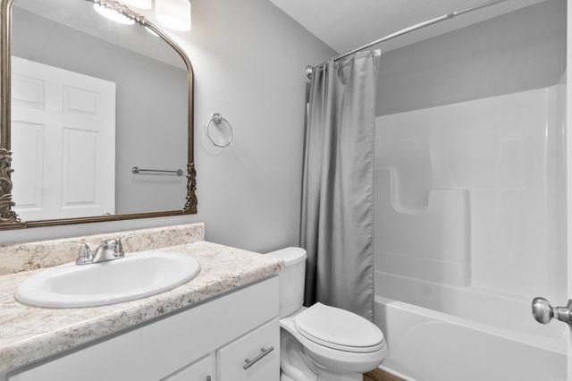 284 Walker RD, Higginson, AR 72068