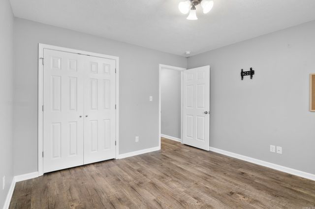 284 Walker RD, Higginson, AR 72068