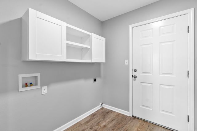 284 Walker RD, Higginson, AR 72068