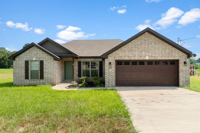 284 Walker RD, Higginson, AR 72068