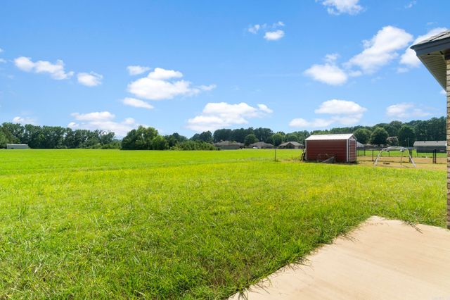 284 Walker RD, Higginson, AR 72068