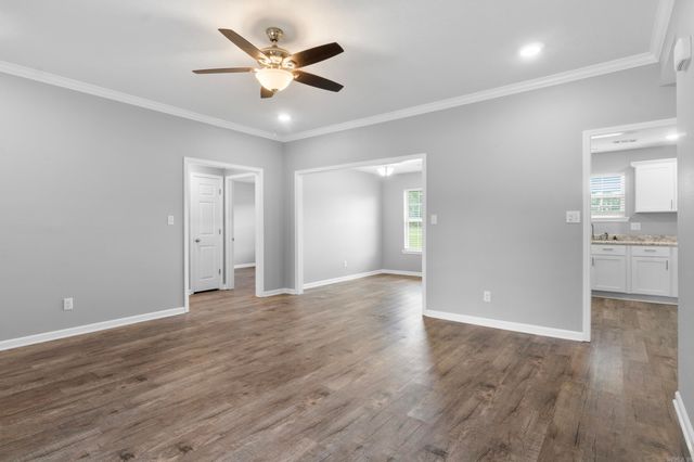 284 Walker RD, Higginson, AR 72068