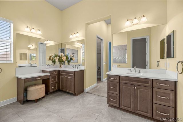 2371 N Peakview Loop, Hernando, FL 34442