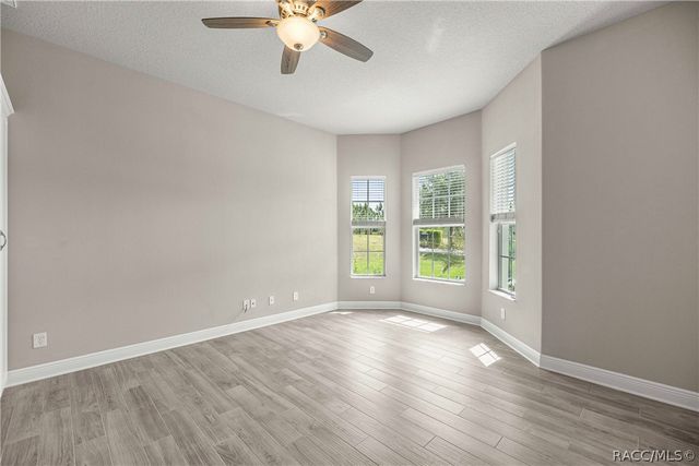 2371 N Peakview Loop, Hernando, FL 34442