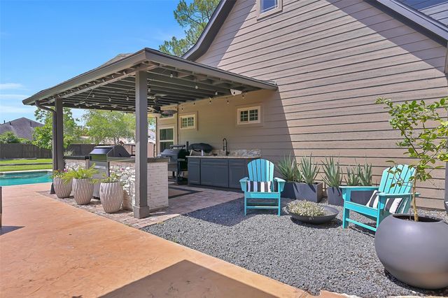 1208 Tall Pines Drive, Friendswood, TX 77546