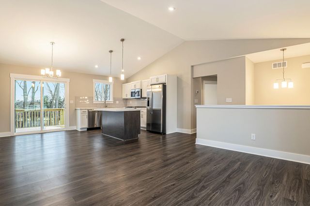 215 S Broadway Street, Middleville, MI 49333