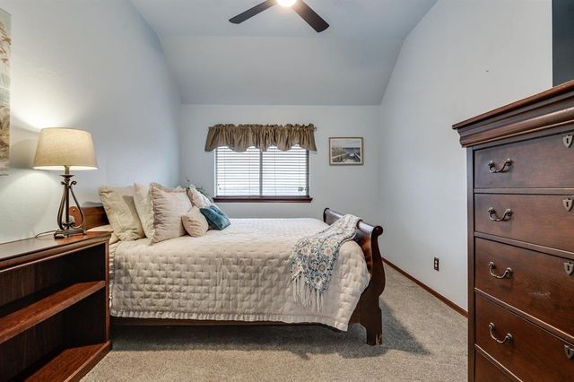801 Erinova Drive, Yukon, OK 73099