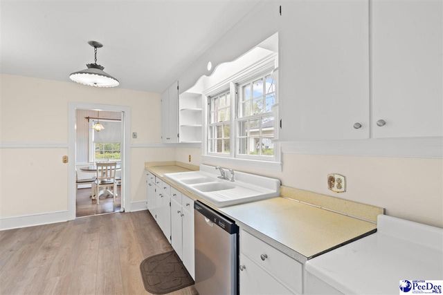 310 N Main St, Mullins, SC 29574