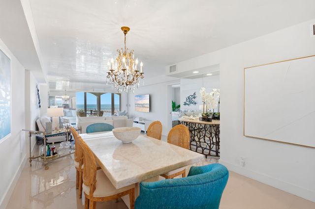 1040 BANYAN Road 504C, Boca Raton, FL 33432