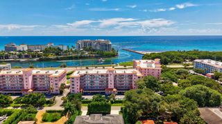 1040 BANYAN Road 504C, Boca Raton, FL 33432