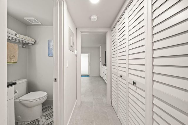 135 ANDOVER F, West Palm Beach, FL 33417
